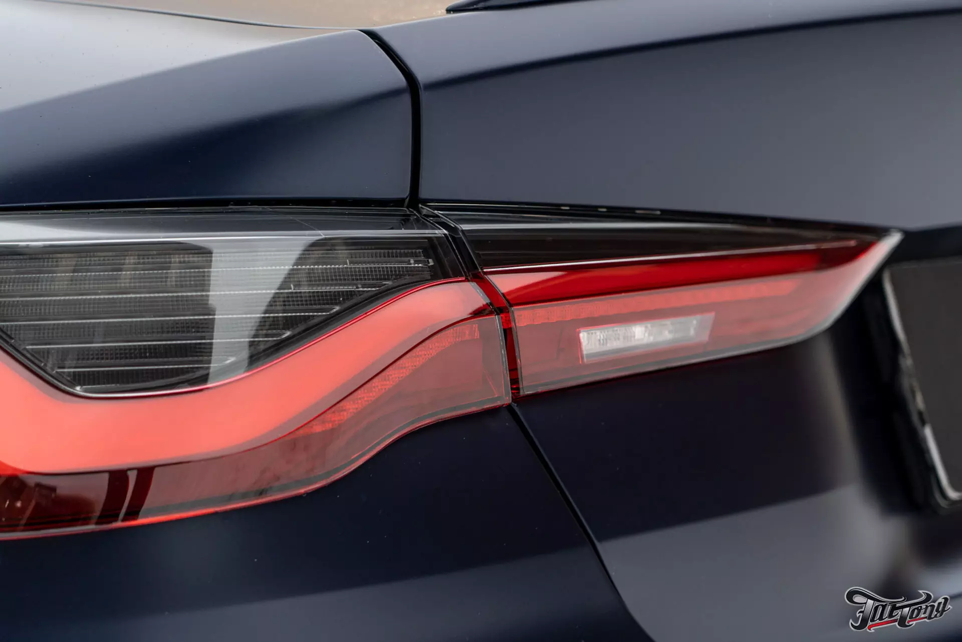 BMW 440i. Оклейка в матовый полиуретан